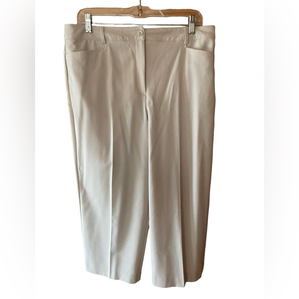 Briggs New York Capri Trousers